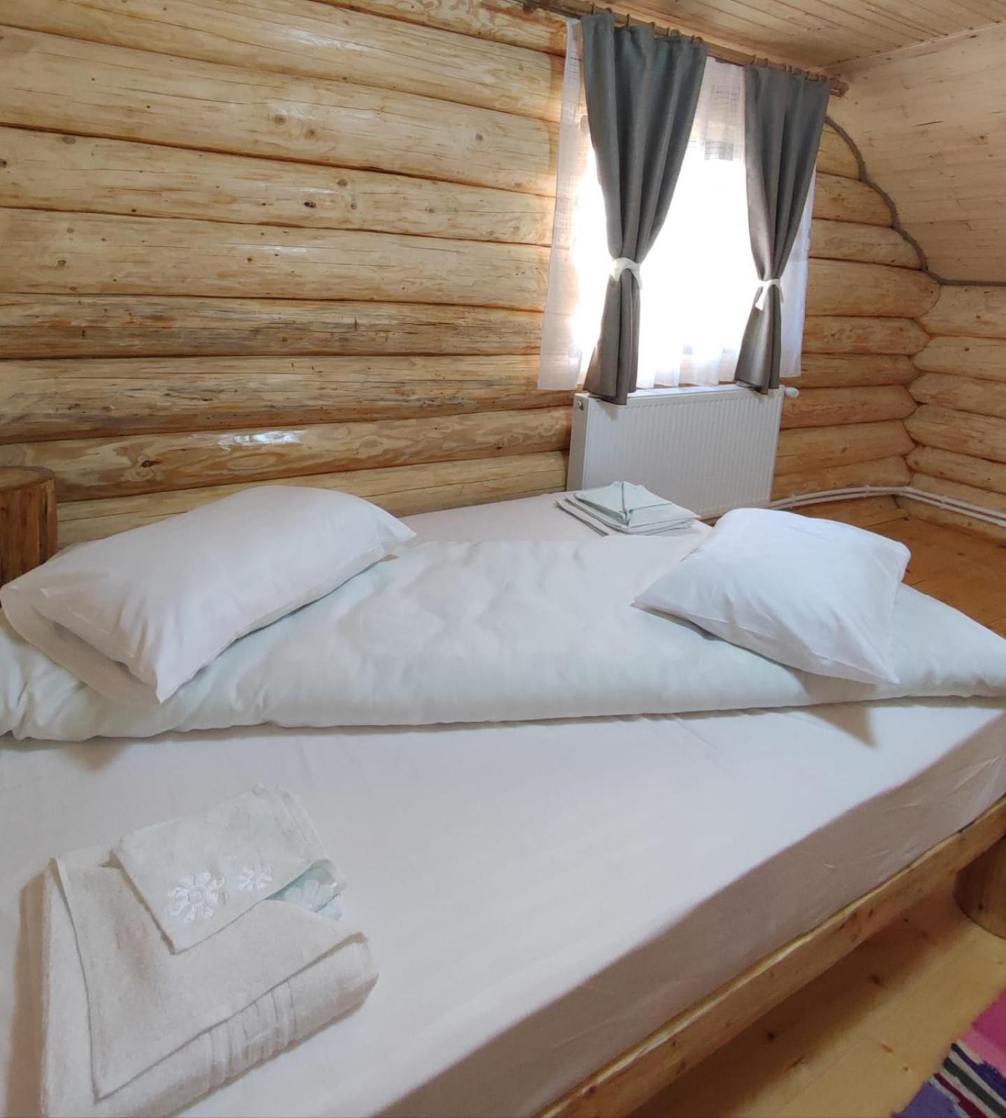 Cabana Colt De Munte Gîrda de Sus Exteriör bild
